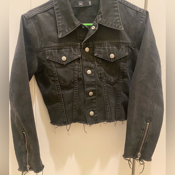 Cropped denim jacket - Picture 3 of 5